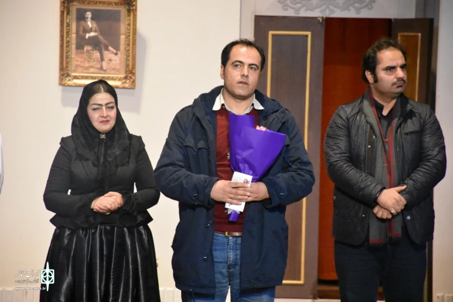 اجرای نمایش:( فخرالزمان) در روز اول جشنواره تئاتر فجر استانی کرمانشاه توسط هنرمندان تئاتر استان اردبیل 2