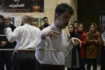 اجرای نمایش خیابانی:( گمشدگان) نوشته و کار : علی چناری در روز دوم جشنواره تئاتر فجر استانی کرمانشاه 8