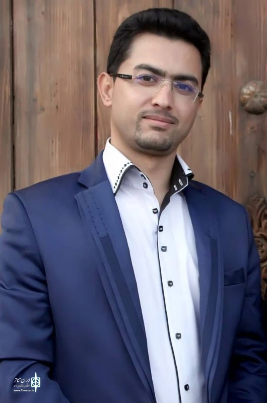 دبیر اجرایی دومین جشنواره منطقه ای تئاتر خیابانی هرسین معرفی شد . 2