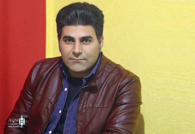 رکن اصلی و مهمی در معرفی یک نمایش است
 2