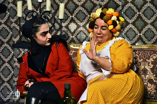 اجرای نمایش " ایف "