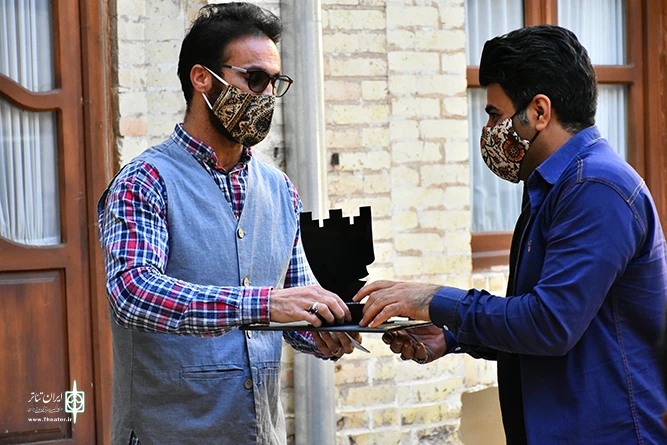 تجلیل ازحامیان و هنرمندان تئاتر استان به بهانه روز جهانی تئاتر