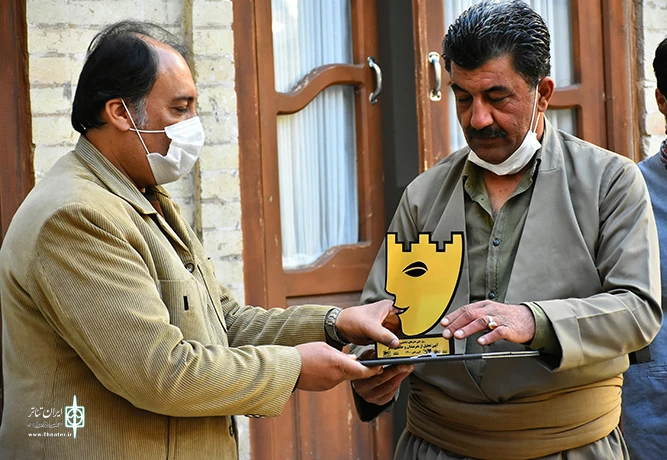 تجلیل ازحامیان و هنرمندان تئاتر استان به بهانه روز جهانی تئاتر