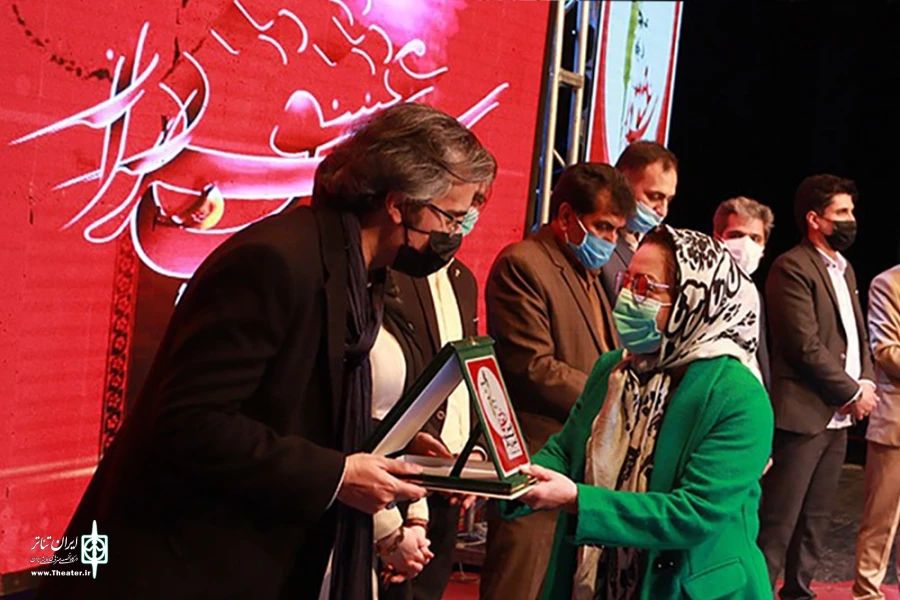 درخشش نمایش«به خنده گندم که رویای آرد» در جشنواره ملی تئاتر «سردارعشق» 2